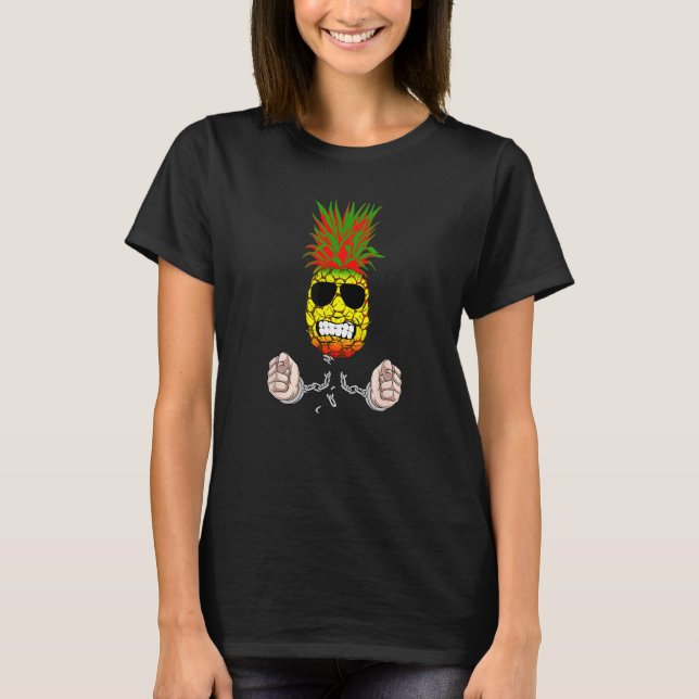 T-shirt Eating pineapples is powerful giving energy (Devant)