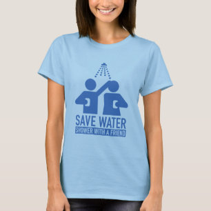 T-shirt Économisez La Douche D'Eau Avec Un Ami