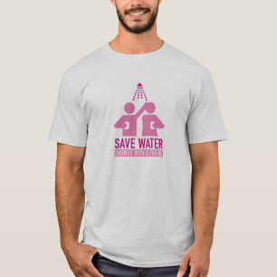 T-shirt Économisez La Douche D'Eau Avec Un Ami