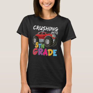 T-shirt Écraser dans un camion monstre de cinquième année