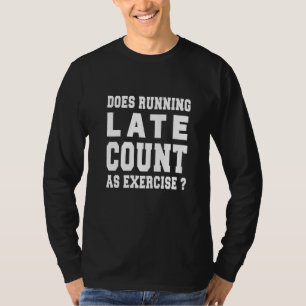 T-shirt Effectue L'Exécution D'Un Nombre Tard En Tant Qu'E