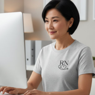 T-shirt élégant et minimaliste pour infirmière dip