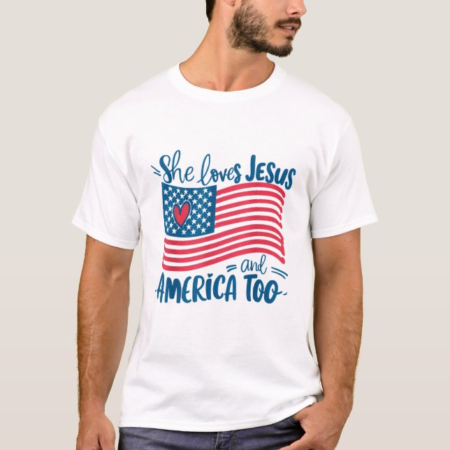 T-shirt Elle Aime Jésus Et L'Amérique Aussi Drapeau Chréti (Devant)
