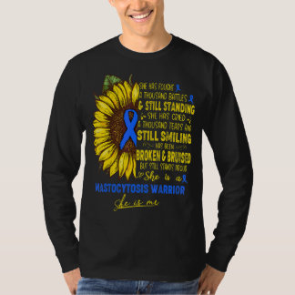 T-shirt Elle Est Une Guerrière De Mastocytose Elle Est Moi