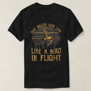 T-shirt Elle Régle Sa Vie Comme Un Oiseau En Vol