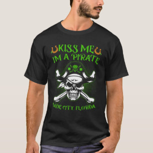 T-shirt Embrasse-moi Je suis Pirate Jour de la Saint Patri