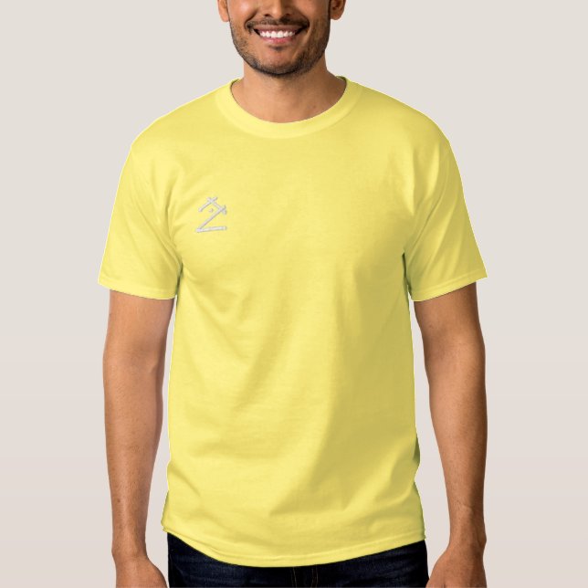 T SHIRT EMBROIDERED MÄNNER STIL DESIGN (Vorderseite)