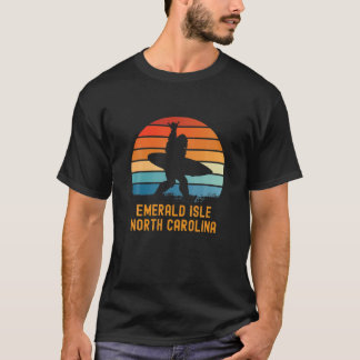 T-shirt Emerald Isle - North Carolina Sasquatch Souvenir