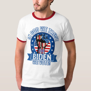 T-shirt En Dieu, nous faisons confiance à Biden, nous vot