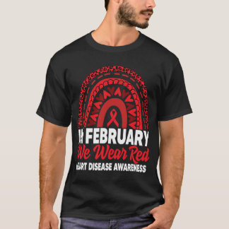T-shirt En Février, Nous Portons Red Heart Disease Awarene
