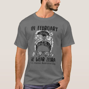 T-shirt En Février Nous Portons Zebra Messy Bun Rare Malad
