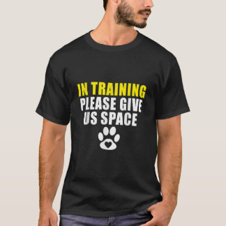 T-shirt En formation S'il vous plaît nous donner Space Dog