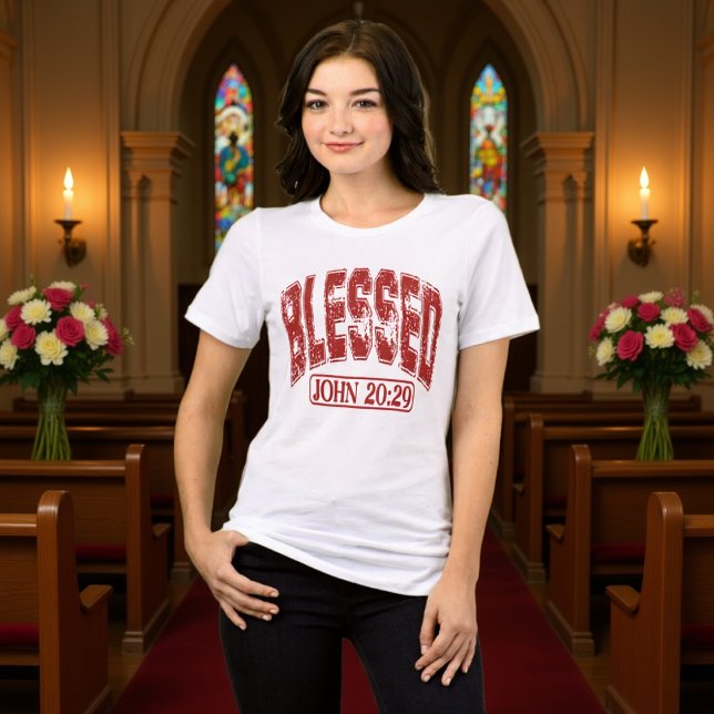T-shirt En Tri-matière Blessed John 20:29 Collegiate Tee Rouge (Créateur téléchargé)