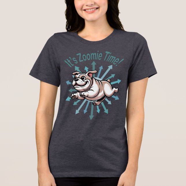 T-shirt En Tri-matière C’est Zoomie Time Bulldog (Recto)