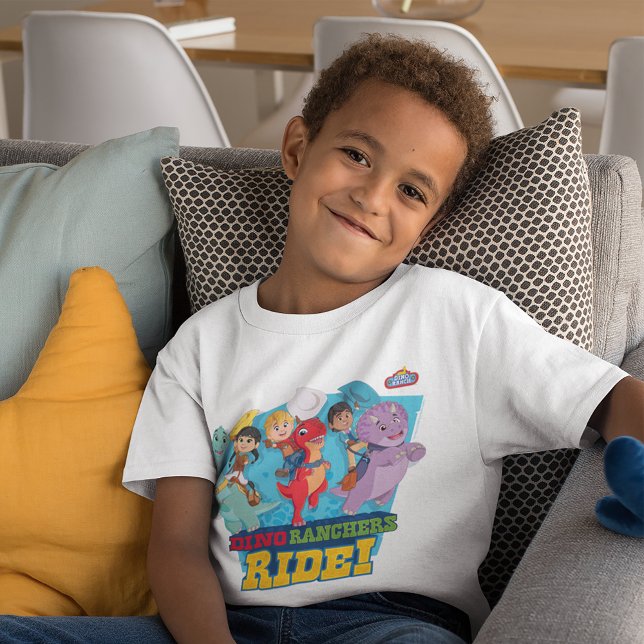 T-shirt En Tri-matière Dino Ranch | Les Ranchers Ride ! (Kid wearing t-shirt)