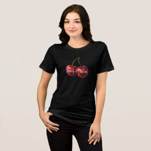 T-shirt En Tri-matière Glossy Red Cherries Retro Glam "Juicy & Sweet"