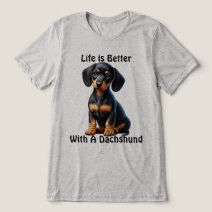 T-shirt En Tri-matière Jeune teckel assis et regardant avec innocence 