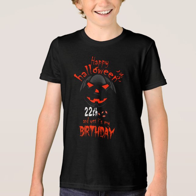 T-shirt En Tri-matière Joyeux Halloween Oui C'est mon 22e anniversaire (Recto)