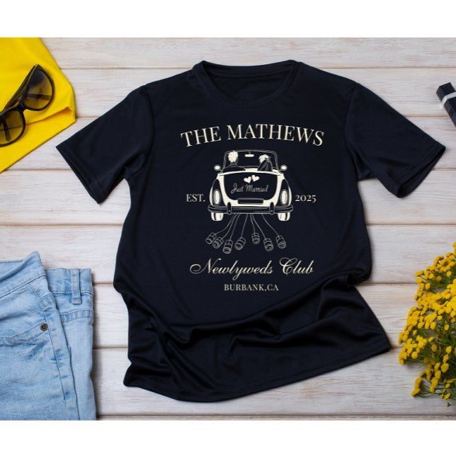 T-shirt En Tri-matière Mariés Personnalisé Couple Marié Nom Date Mariage (Modern just married wedding couple custom name date t-shirt )