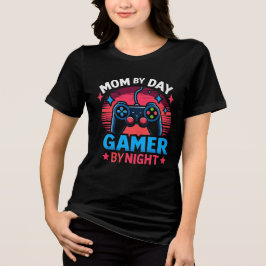 T-shirt En Tri-matière Mom By Day Gamer By Night: Retro Controller Sunset