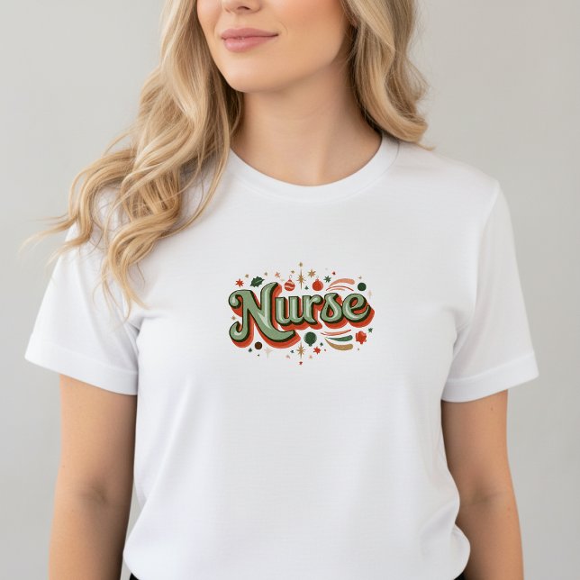T-shirt En Tri-matière Nurse Christmas T-Shirt (White t-shirt with festive red and green “Nurse” text in Christmas style)