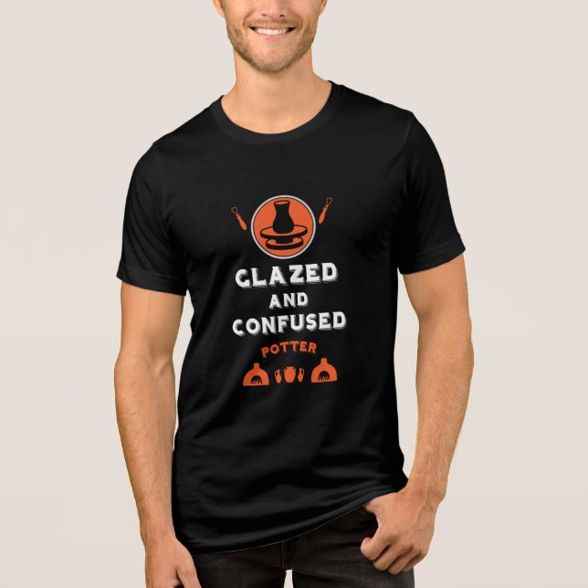 T-SHIRT  EN TRI-MATIÈRE POTIER DE STUDIO CÉRAMIQUE (Recto)