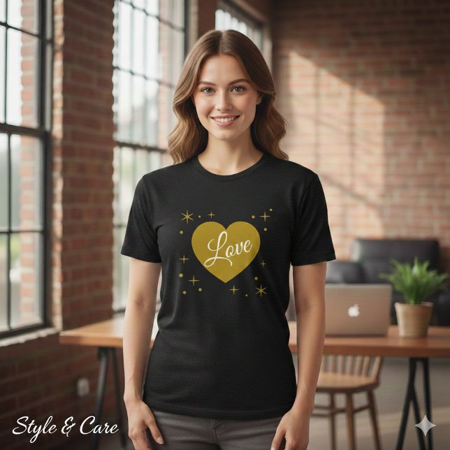 T-shirt En Tri-matière Valentine’s Heart Graphic Designed (Valentine’s Heart Graphic Designed Tri-Blend Shirt)