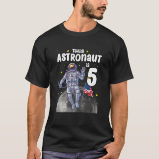 T-shirt Enfants 5 ans Cet astronaute est 5e anniversaire O