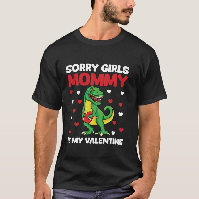 T-shirt Enfants Désolé Filles Maman est ma Saint Valentin  (Devant)
