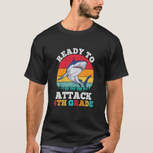 T-shirt Enfants prêts à attaquer le requin de 4e année Ret