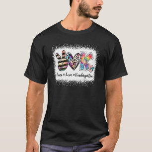 T-shirt Enseignant de l'année Peace Love Kindergarten Team