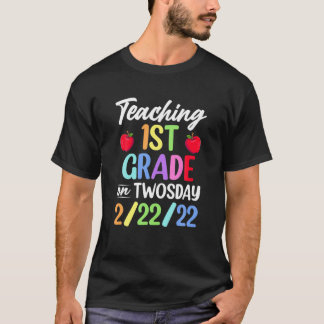 T-shirt Enseignement 1Ème Année Le Jour 2-22-22 Février 20