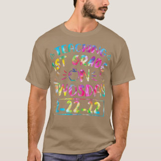 T-shirt Enseignement 1ère Année Le Jour 22222 Le 22 Févrie