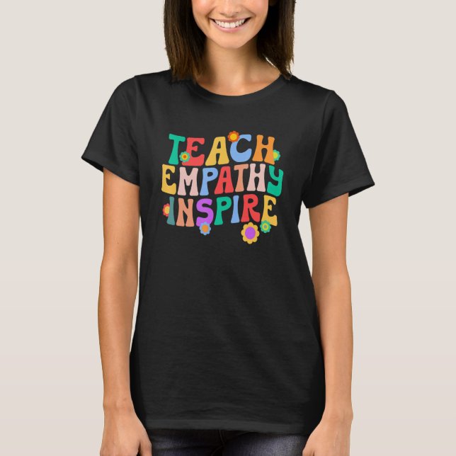 T-shirt Enseigner l'empathie Inspirer Retro Enseignante Fe (Devant)