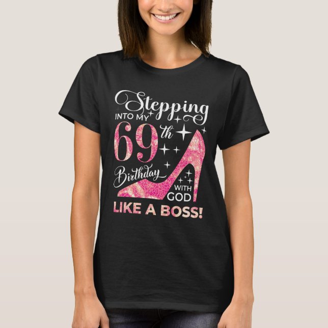 T-shirt Entre dans mon 69e anniversaire avec dieu (Devant)