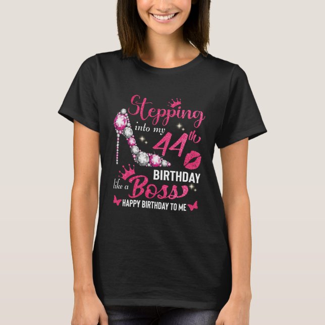 T-shirt Entrée Dans Mon Anniversaire Comme Un Patron |44 a (Devant)