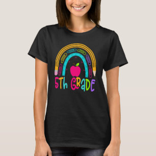 T-shirt Équipe d'arc-en-ciel de cinquième année 5e année P