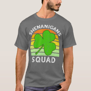 T-shirt Équipe de Shenanigans correspondant St patrick Vin