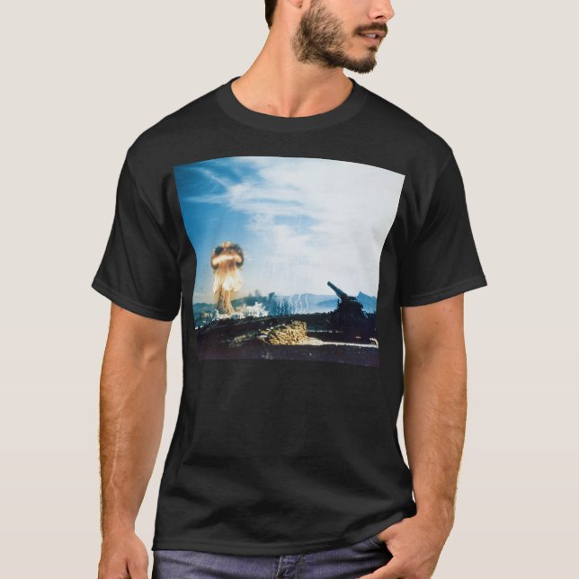 T-shirt Essai atomique de trou de résultat d'opération (Devant)