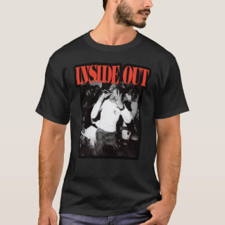 T-Shirt essentiel à l'intérieur1