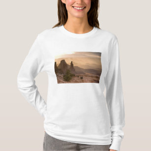T-shirt États-Unis; Utah; Parc national de Canyonlands. Vu