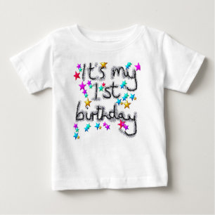 T-shirt étoilé de ęr premier anniversaire de bébé