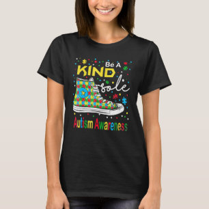 T-shirt Être un genre unique être genre Puzzle Chaussures 