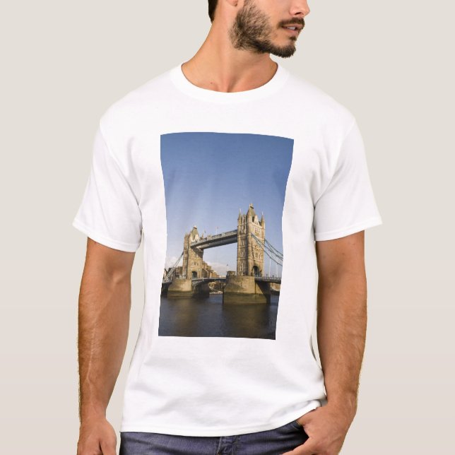 T-shirt Europe, ANGLETERRE, Londres : Pont de la Tour / Ta (Devant)