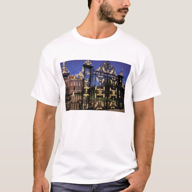 T-shirt Europe, Angleterre, Londres. Porte dorée en dehors (Devant)