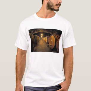 T-shirt Europe, Italie, Toscane. Cave du Chianti