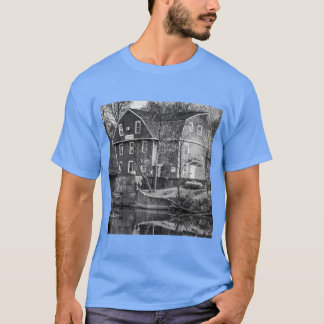 T-shirt Evening At The OldEagle Mill 1x1 Monochrome Premiu