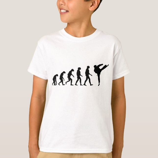 T-shirt Évolution du karaté (Devant)