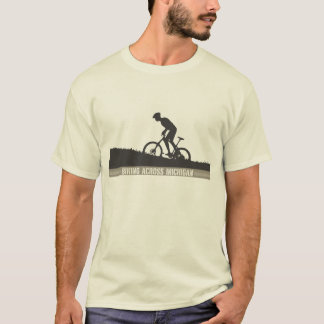 T-shirt Faire du vélo à travers le Michigan