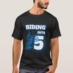 T-shirt Faire du vélo dans une fête d'anniversaire de 5 an